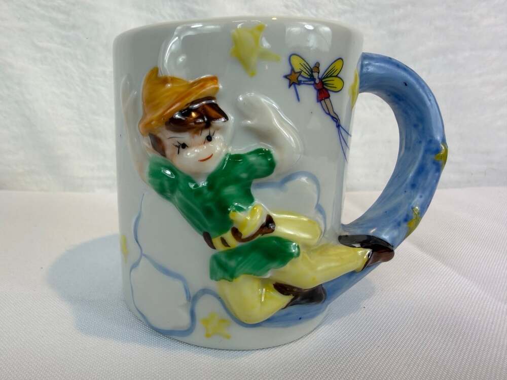 J.S.N.Y. Jeffrey Snyder Disney Peter Pan 3D Embossed Raised Ceramic Cup Mug